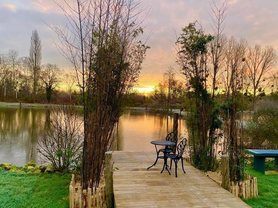 Prouilly Cottage, Lodge & Spa מראה חיצוני תמונה